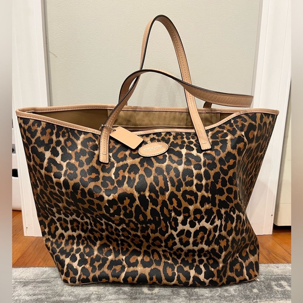 COACH oversized large leopard print tote